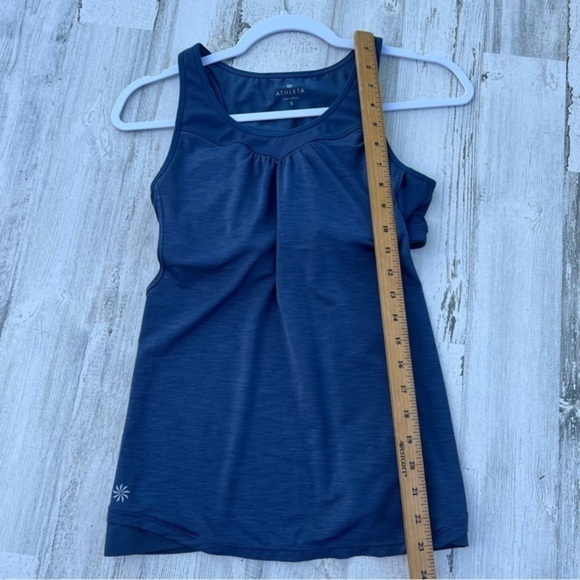 Athleta Shirt Size Small Womens Gel Mesh Supercharged Tank Top with built in bra - Picture 7 of 11